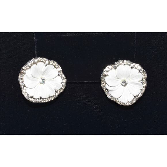 KENNETH JAY LANE Vintage Flower and Rhinestones Crystal Clip Earrings - Picture 5 of 8